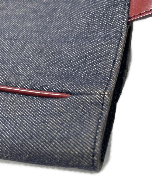 BURBERRY（バーバリー）BURBERRY (バーバリー) デニムハンドバッグ インディゴの古着・服飾アイテム