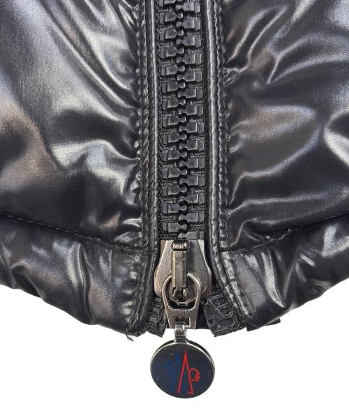 MONCLER（モンクレール）MONCLER (モンクレール) ダウンジャケット ブラックの古着・服飾アイテム