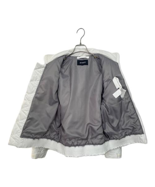 AVIREX（アヴィレックス）AVIREX (アヴィレックス) 中綿ジャケット ホワイト サイズ:Mの古着・服飾アイテム