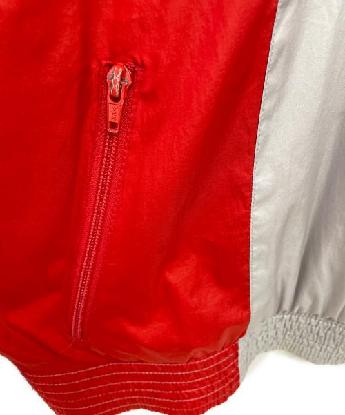adidas（アディダス）adidas (アディダス) ブルゾン グレー×レッド サイズ:54の古着・服飾アイテム