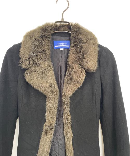 BURBERRY BLUE LABEL（バーバリーロンドンブルーレーベル）BURBERRY BLUE LABEL (バーバリーロンドンブルーレーベル) フェイクファーウールコート ブラック サイズ:38の古着・服飾アイテム