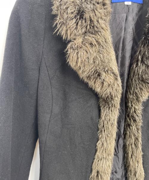 BURBERRY BLUE LABEL（バーバリーロンドンブルーレーベル）BURBERRY BLUE LABEL (バーバリーロンドンブルーレーベル) フェイクファーウールコート ブラック サイズ:38の古着・服飾アイテム