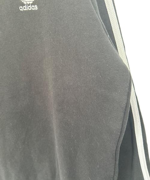 adidas（アディダス）adidas (アディダス) スウェット ブラック×ホワイト サイズ:Mの古着・服飾アイテム