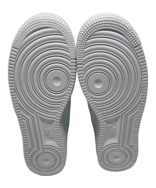 NIKE（ナイキ）NIKE (ナイキ) スニーカー ホワイト×グリーン サイズ:26.5 未使用品の古着・服飾アイテム