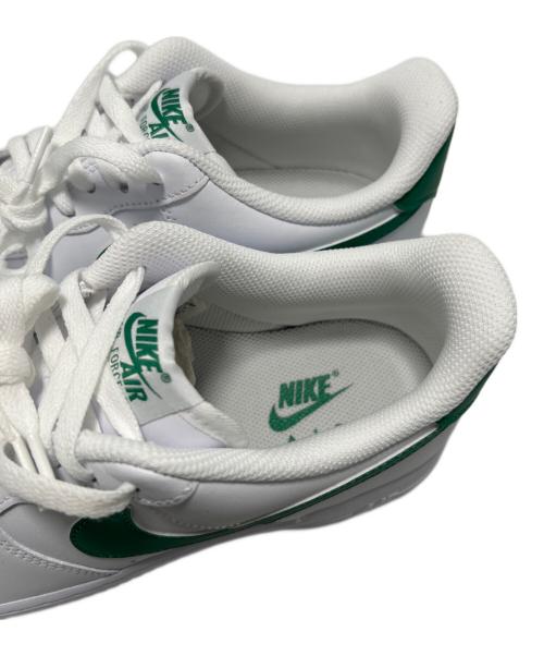 NIKE（ナイキ）NIKE (ナイキ) スニーカー ホワイト×グリーン サイズ:26.5 未使用品の古着・服飾アイテム