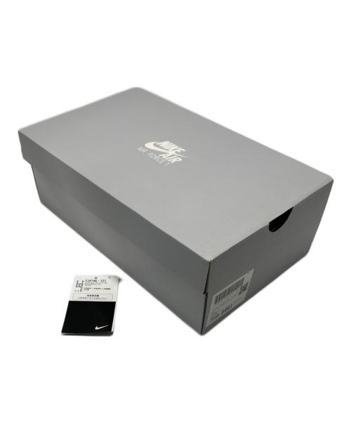 NIKE（ナイキ）NIKE (ナイキ) スニーカー ホワイト×グリーン サイズ:26.5 未使用品の古着・服飾アイテム