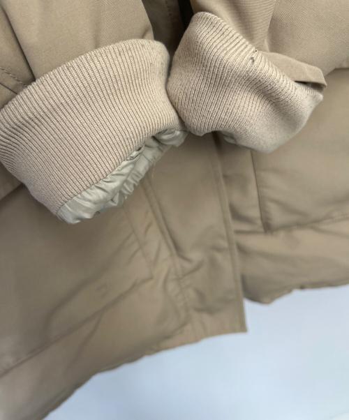 green label relaxing（グリーンレーベルリラクシング）green label relaxing (グリーンレーベルリラクシング) マウンテンダウンコート ベージュ サイズ:Sの古着・服飾アイテム
