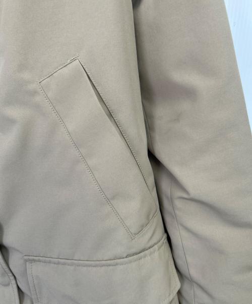 green label relaxing（グリーンレーベルリラクシング）green label relaxing (グリーンレーベルリラクシング) マウンテンダウンコート ベージュ サイズ:Sの古着・服飾アイテム