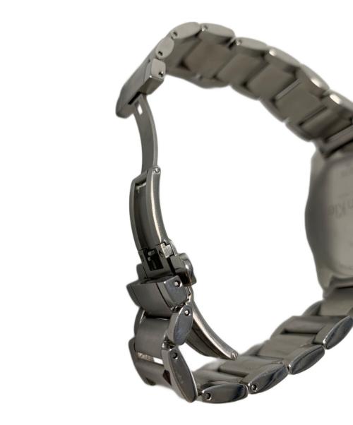 Calvin Klein（カルバンクライン）Calvin Klein (カルバンクライン) 腕時計 ホワイト×ブロンズの古着・服飾アイテム