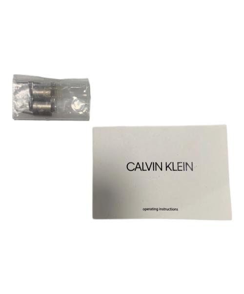 Calvin Klein（カルバンクライン）Calvin Klein (カルバンクライン) 腕時計 ホワイト×ブロンズの古着・服飾アイテム