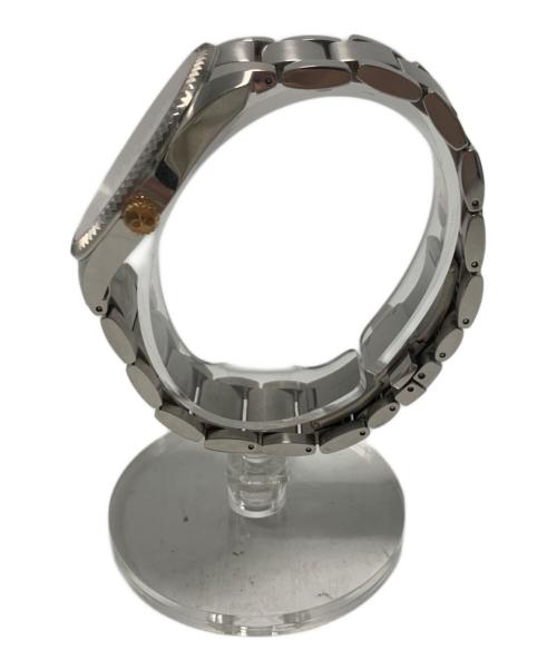 Calvin Klein（カルバンクライン）Calvin Klein (カルバンクライン) 腕時計 ホワイト×ブロンズの古着・服飾アイテム