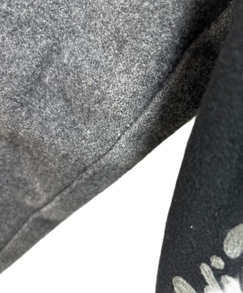 adidas（アディダス）adidas (アディダス) スタジャン ブラック×グレー サイズ:Mの古着・服飾アイテム