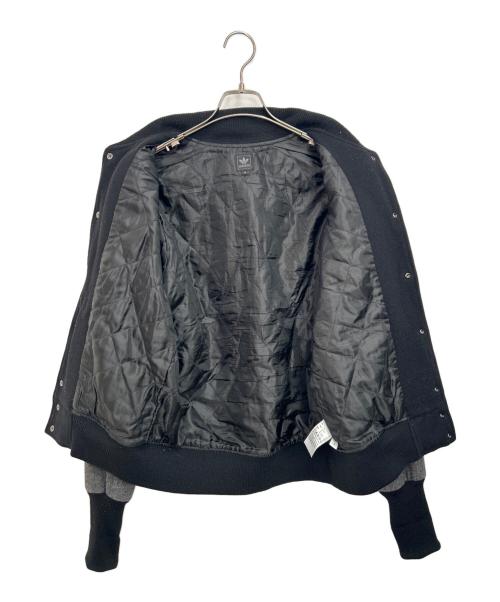 adidas（アディダス）adidas (アディダス) スタジャン ブラック×グレー サイズ:Mの古着・服飾アイテム