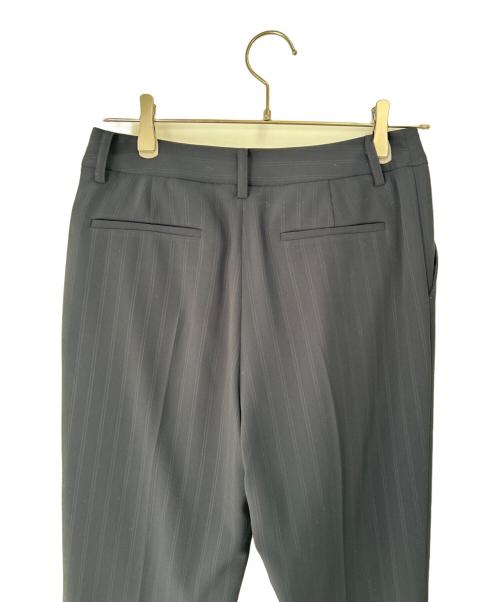 INDIVI（インディヴィ）INDIVI (インディヴィ) セットアップスーツ ネイビー サイズ:上38・下40の古着・服飾アイテム