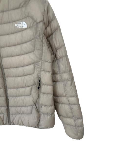 THE NORTH FACE（ザ ノース フェイス）THE NORTH FACE (ザ ノース フェイス) ダウンジャケット ベージュ サイズ:Lの古着・服飾アイテム