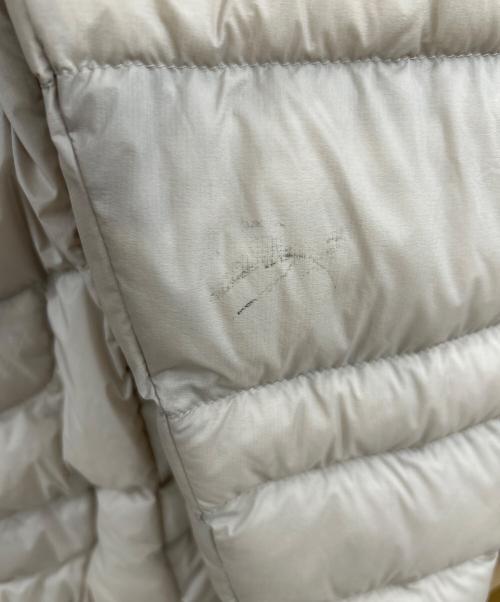 THE NORTH FACE（ザ ノース フェイス）THE NORTH FACE (ザ ノース フェイス) ダウンジャケット ベージュ サイズ:Lの古着・服飾アイテム