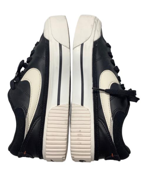 NIKE（ナイキ）NIKE (ナイキ) スニーカー ブラック×ホワイト サイズ:24.5cmの古着・服飾アイテム