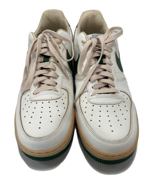 NIKE（ナイキ）NIKE (ナイキ) スニーカー ホワイト×グリーン サイズ:30の古着・服飾アイテム