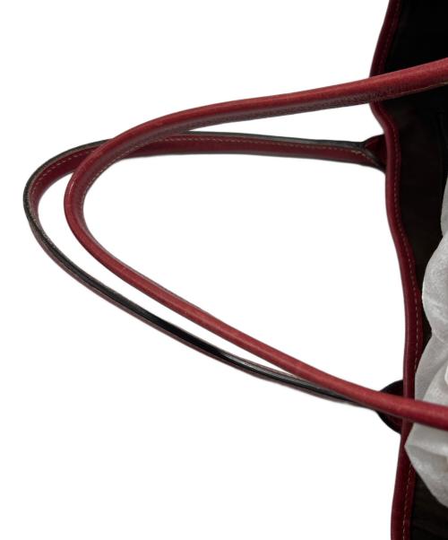 GUCCI（グッチ）GUCCI (グッチ) トートバッグ レッド×ベージュの古着・服飾アイテム