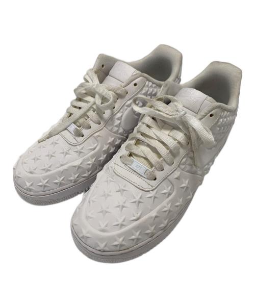 NIKE（ナイキ）NIKE (ナイキ) スニーカー ホワイト サイズ:28cmの古着・服飾アイテム