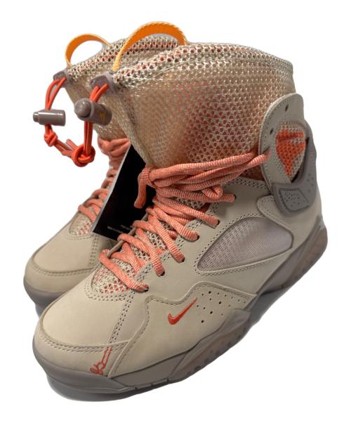 NIKE（ナイキ）NIKE (ナイキ) Bephies Beauty Supply (ビフィーズ ビューティ サプライ) ハイカットスニーカー ベージュ サイズ:24 未使用品の古着・服飾アイテム