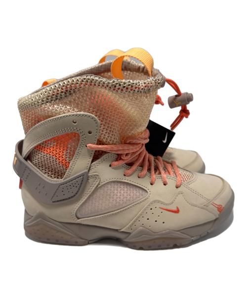 NIKE（ナイキ）NIKE (ナイキ) Bephies Beauty Supply (ビフィーズ ビューティ サプライ) ハイカットスニーカー ベージュ サイズ:24 未使用品の古着・服飾アイテム