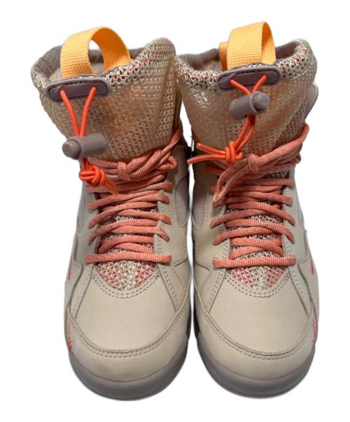 NIKE（ナイキ）NIKE (ナイキ) Bephies Beauty Supply (ビフィーズ ビューティ サプライ) ハイカットスニーカー ベージュ サイズ:24 未使用品の古着・服飾アイテム