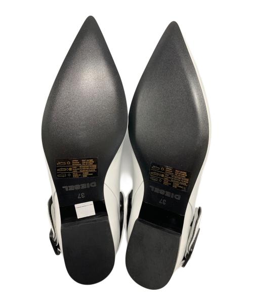 DIESEL（ディーゼル）DIESEL (ディーゼル) バックストラップバレエシューズ ホワイト サイズ:SIZE 37の古着・服飾アイテム