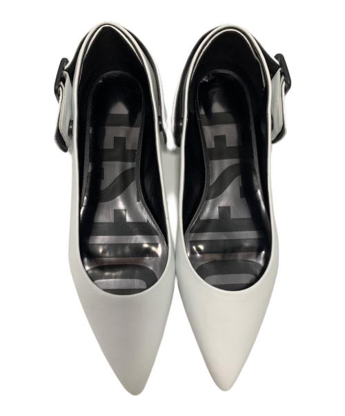 DIESEL（ディーゼル）DIESEL (ディーゼル) バックストラップバレエシューズ ホワイト サイズ:SIZE 37の古着・服飾アイテム