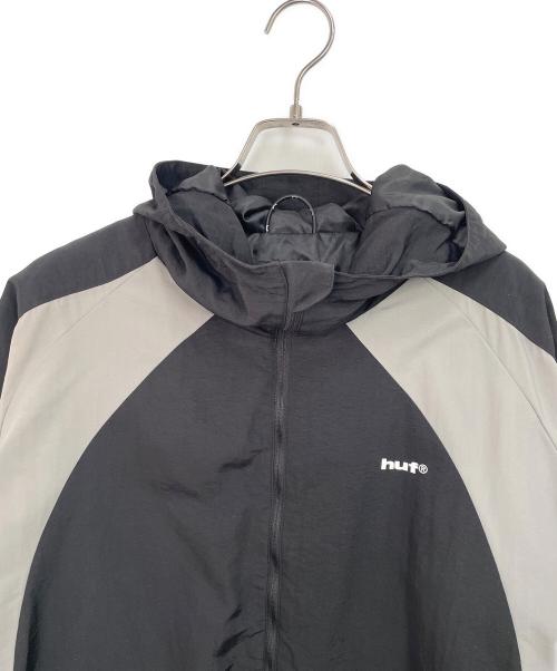 HUF（ハフ）HUF (ハフ) ナイロンジャケット ブラック×グレー サイズ:Lの古着・服飾アイテム