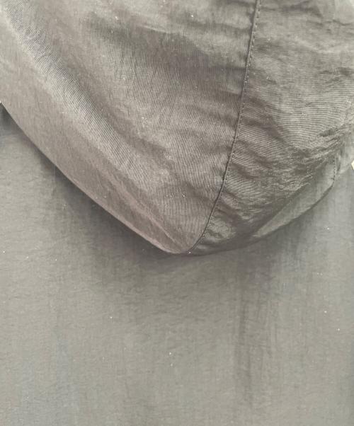 HUF（ハフ）HUF (ハフ) ナイロンジャケット ブラック×グレー サイズ:Lの古着・服飾アイテム