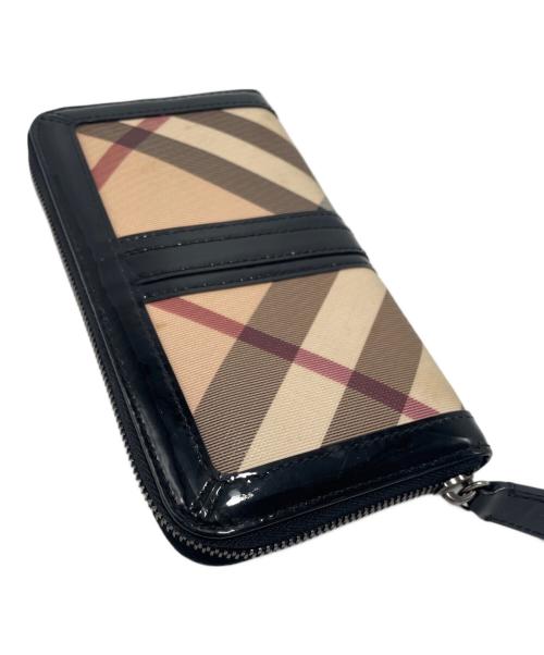 BURBERRY（バーバリー）BURBERRY (バーバリー) 長財布 ベージュ×ブラックの古着・服飾アイテム