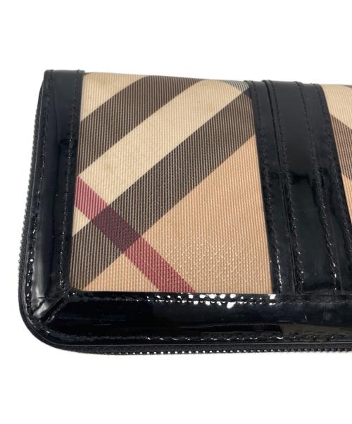 BURBERRY（バーバリー）BURBERRY (バーバリー) 長財布 ベージュ×ブラックの古着・服飾アイテム