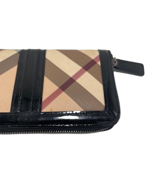 BURBERRY（バーバリー）BURBERRY (バーバリー) 長財布 ベージュ×ブラックの古着・服飾アイテム