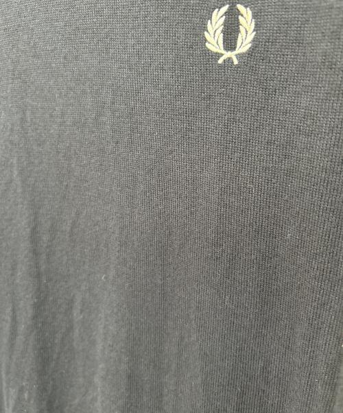 FRED PERRY（フレッドペリー）FRED PERRY (フレッドペリー) 薄手ニット ネイビー サイズ:38の古着・服飾アイテム