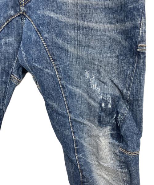 DSQUARED2（ディースクエアード）DSQUARED2 (ディースクエアード) ダメージ加工デニムパンツ インディゴ サイズ:48の古着・服飾アイテム
