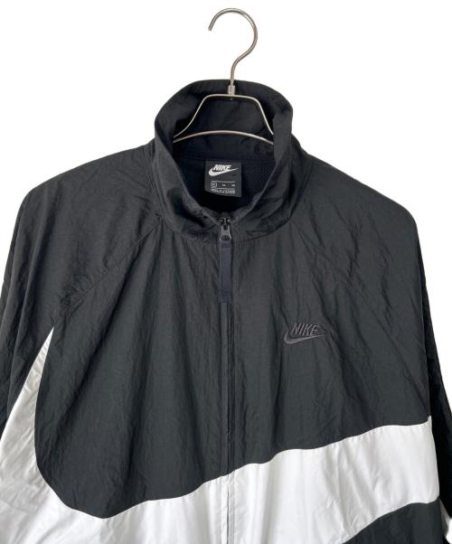 NIKE（ナイキ）NIKE (ナイキ) HBR STMT WOVEN JACKET ブラック×ホワイト サイズ:XLの古着・服飾アイテム