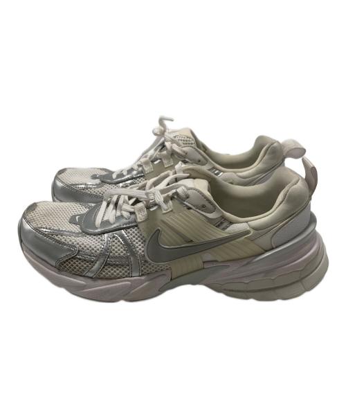 NIKE（ナイキ）NIKE (ナイキ) スニーカー ホワイト サイズ:27.5cmの古着・服飾アイテム