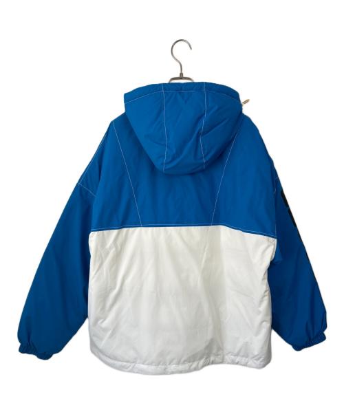 Lacoste L!VE（ラコステライブ）Lacoste L!VE (ラコステライブ) 撥水中綿アノラック ブルー×ホワイト サイズ:US M/L 未使用品の古着・服飾アイテム