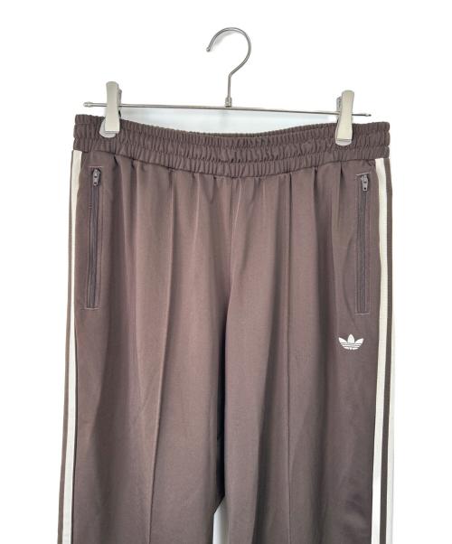 adidas（アディダス）adidas (アディダス) トラックパンツ ブラウン サイズ:Lの古着・服飾アイテム