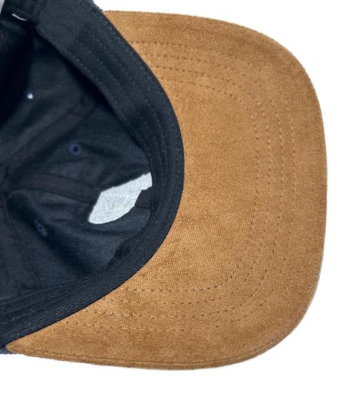 PALACE（パレス）PALACE (パレス) コーデュロイキャップ ネイビー×ブラウンの古着・服飾アイテム