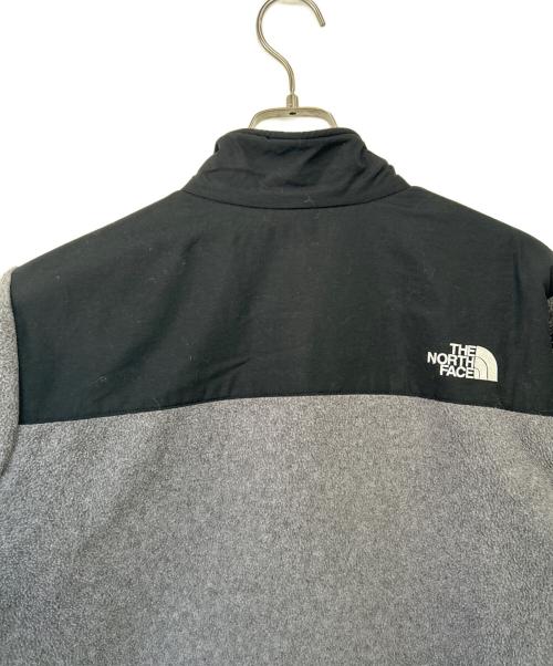THE NORTH FACE（ザ ノース フェイス）THE NORTH FACE (ザ ノース フェイス) デナリ ジャケット グレー×ブラック サイズ:Mの古着・服飾アイテム