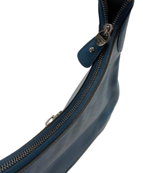 Salvatore Ferragamo（サルヴァトーレ フェラガモ）Salvatore Ferragamo (サルヴァトーレ フェラガモ) ワンショルダーバッグ スカイブルーの古着・服飾アイテム