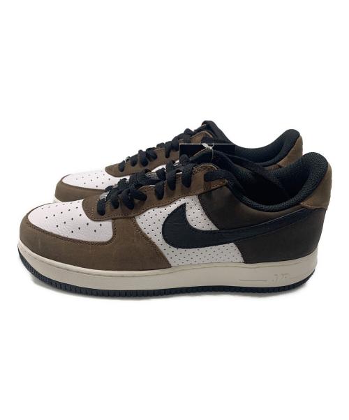 NIKE（ナイキ）NIKE (ナイキ) NIKE AIR FORCE 1 LOW RETRO（エア フォース 1 ロウ レトロ） ブラウン×ホワイト サイズ:29.5cm 未使用品の古着・服飾アイテム