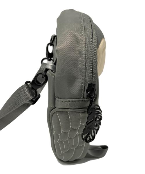 MORN（モーン）MORN (モーン) ショルダーバッグ グレーの古着・服飾アイテム