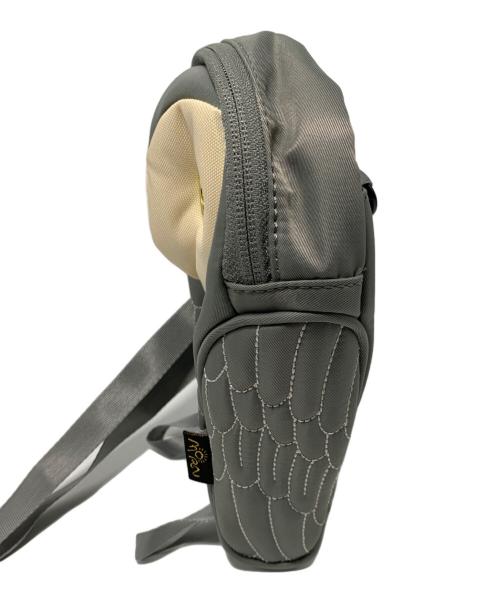 MORN（モーン）MORN (モーン) ショルダーバッグ グレーの古着・服飾アイテム