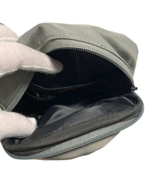 MORN（モーン）MORN (モーン) ショルダーバッグ グレーの古着・服飾アイテム