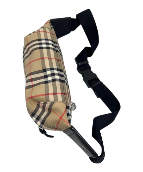 BURBERRY（バーバリー）BURBERRY (バーバリー) ボディバッグ ベージュの古着・服飾アイテム