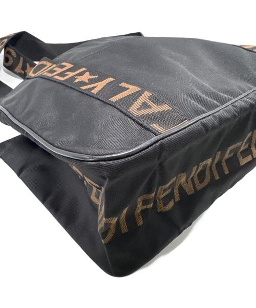 FENDI（フェンディ）FENDI (フェンディ) ナイロントートバッグ ブラックの古着・服飾アイテム