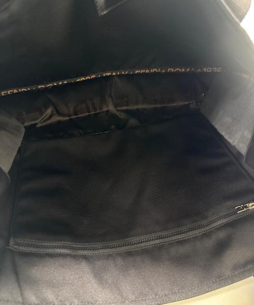 FENDI（フェンディ）FENDI (フェンディ) ナイロントートバッグ ブラックの古着・服飾アイテム